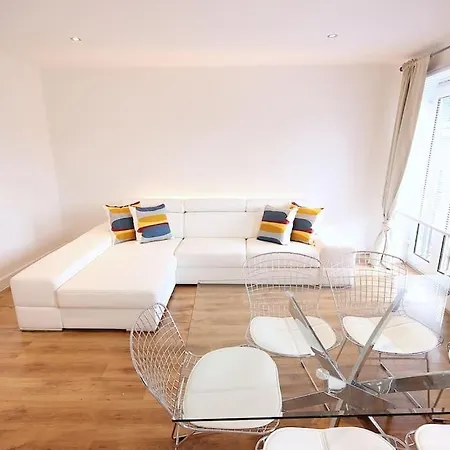 Kudryashova Street 18 Apartament Apartment Kyiv